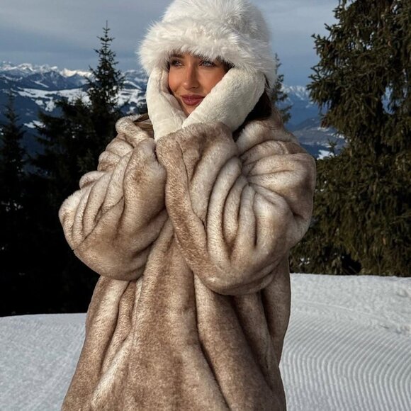 Free People Hannah Hooded Fur Coat Medium - Picture 1 of 14